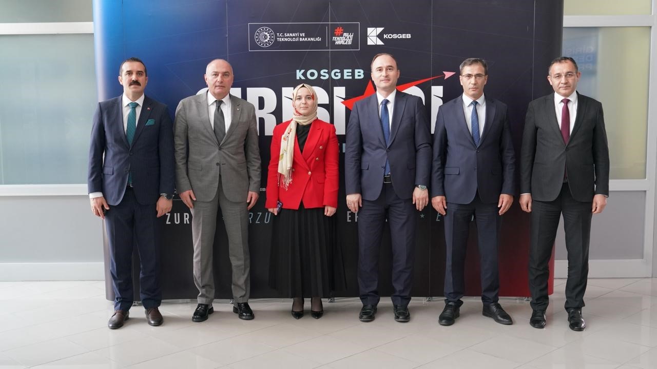 Başkan Özakalın KOSGEB jüri toplantısına katıldı
