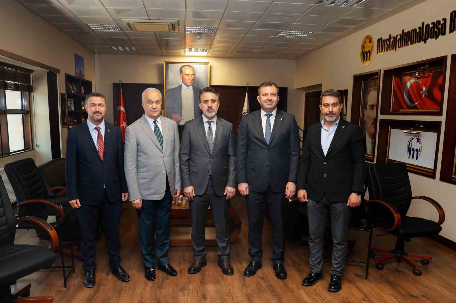 Başkan Vekili Biba: "Mustafakemalpaşa hak ettiği hizmetleri alacak"