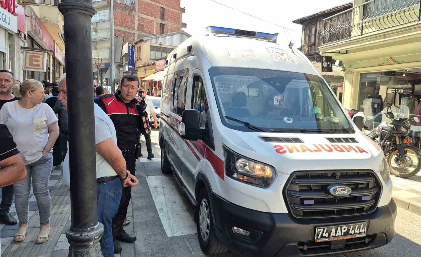 Bartın’da bir kişi cadde ortasında yaralı halde bulundu