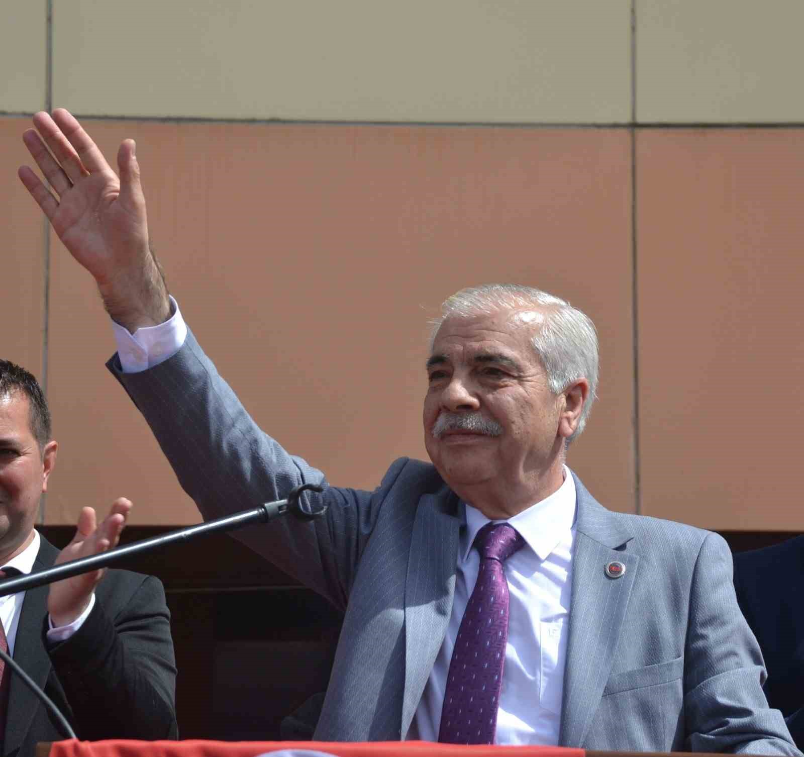Keşan Belediye Başkanı Özcan CHP’den istifa etti