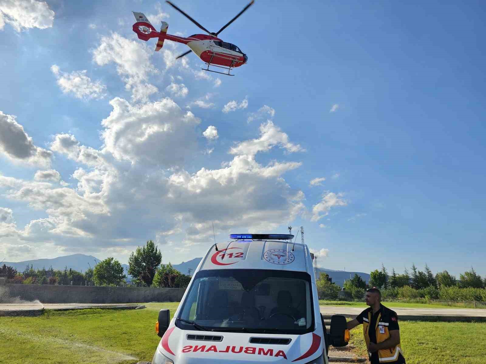 Prematüre ikizlerden biri helikopter ambulansla Niğde’ye nakledildi
