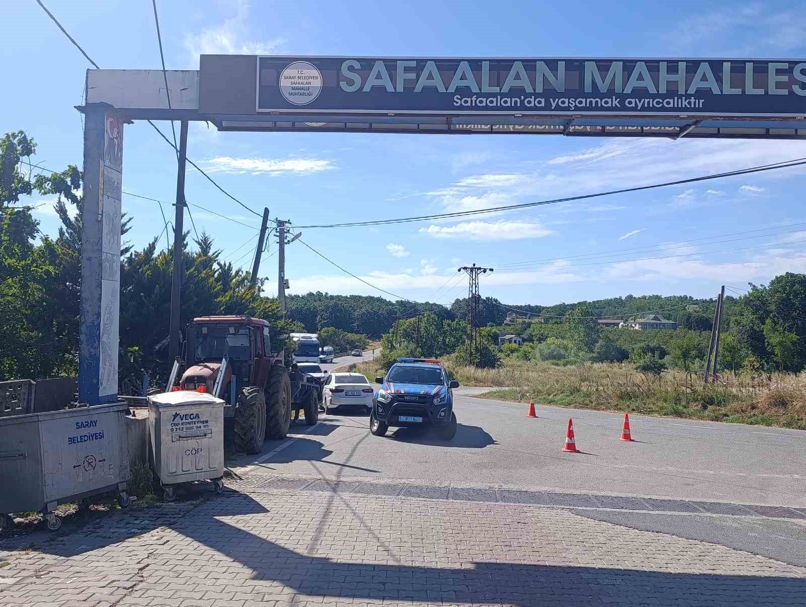 Otomobilde başından vurulmuş halde bulunan genç hayatını kaybetti