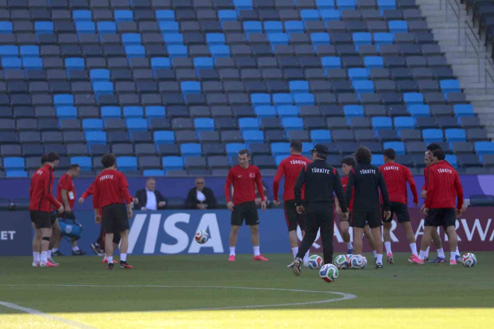 A Milli Futbol Takımı, ABD maçı hazırlıklarını tamamladı