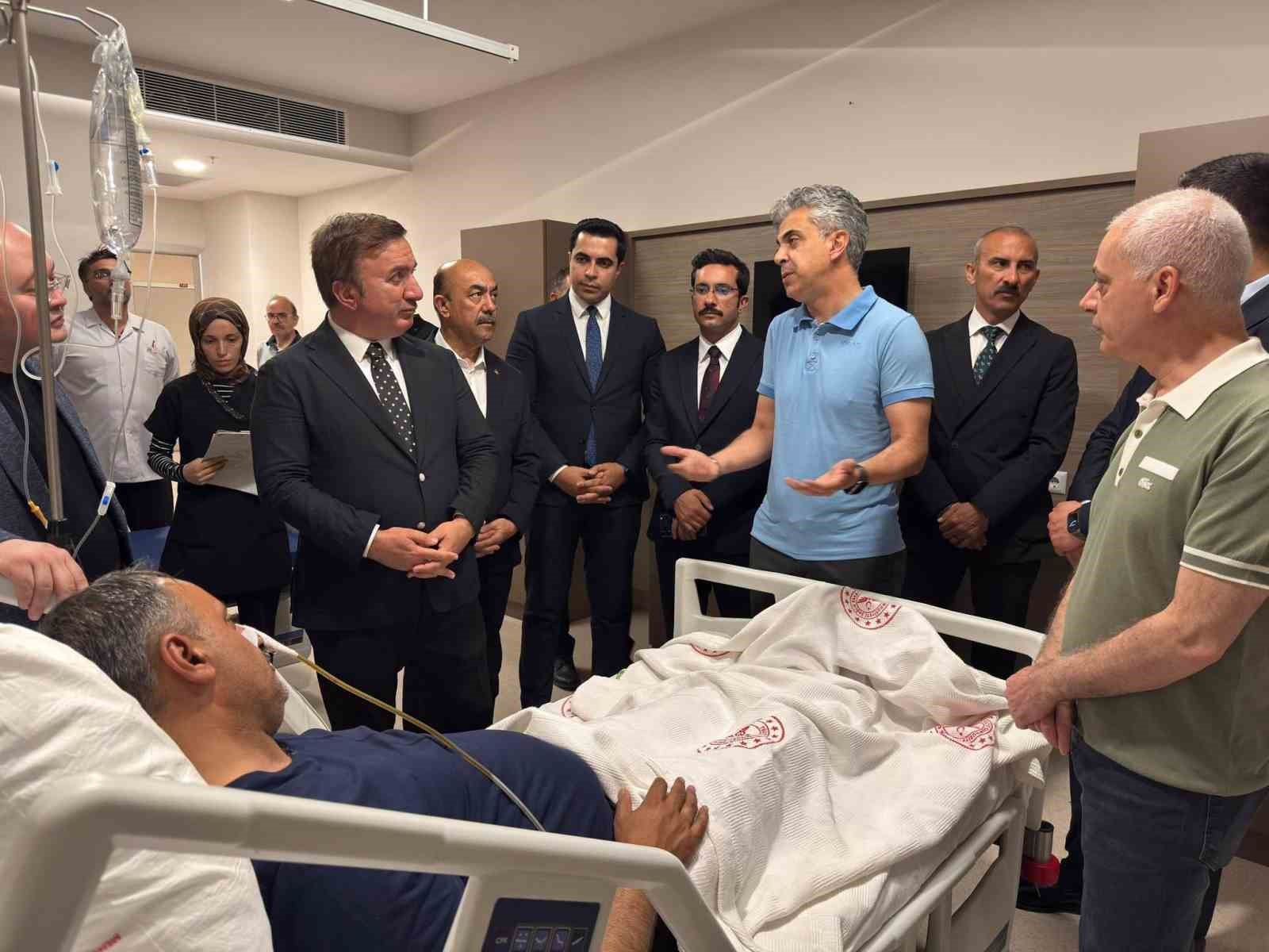 Vali Aydoğdu, Başkan Elçi’nin sağlık durumu hakkında bilgi aldı