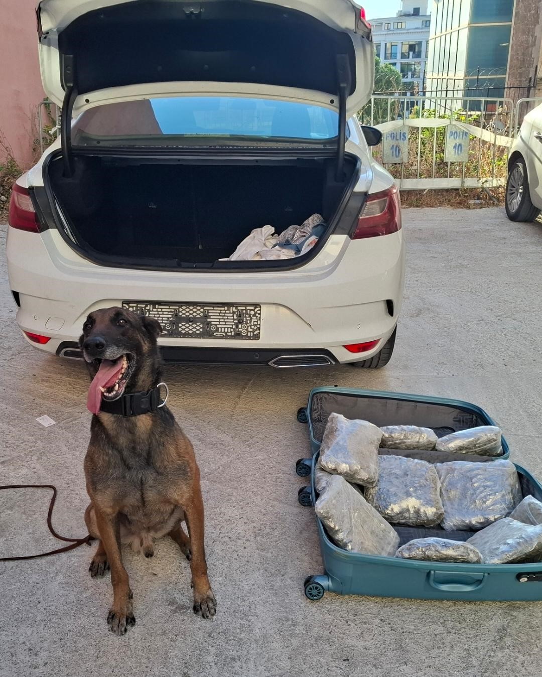 Balıkesir polisinden ’Narkorekor’