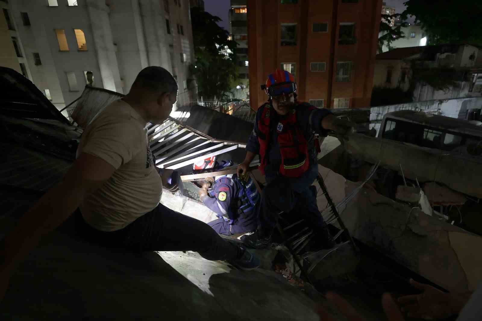 Venezuela’daki depremlerde 32 kişi hayatını kaybetti, 700 kişi yaralandı