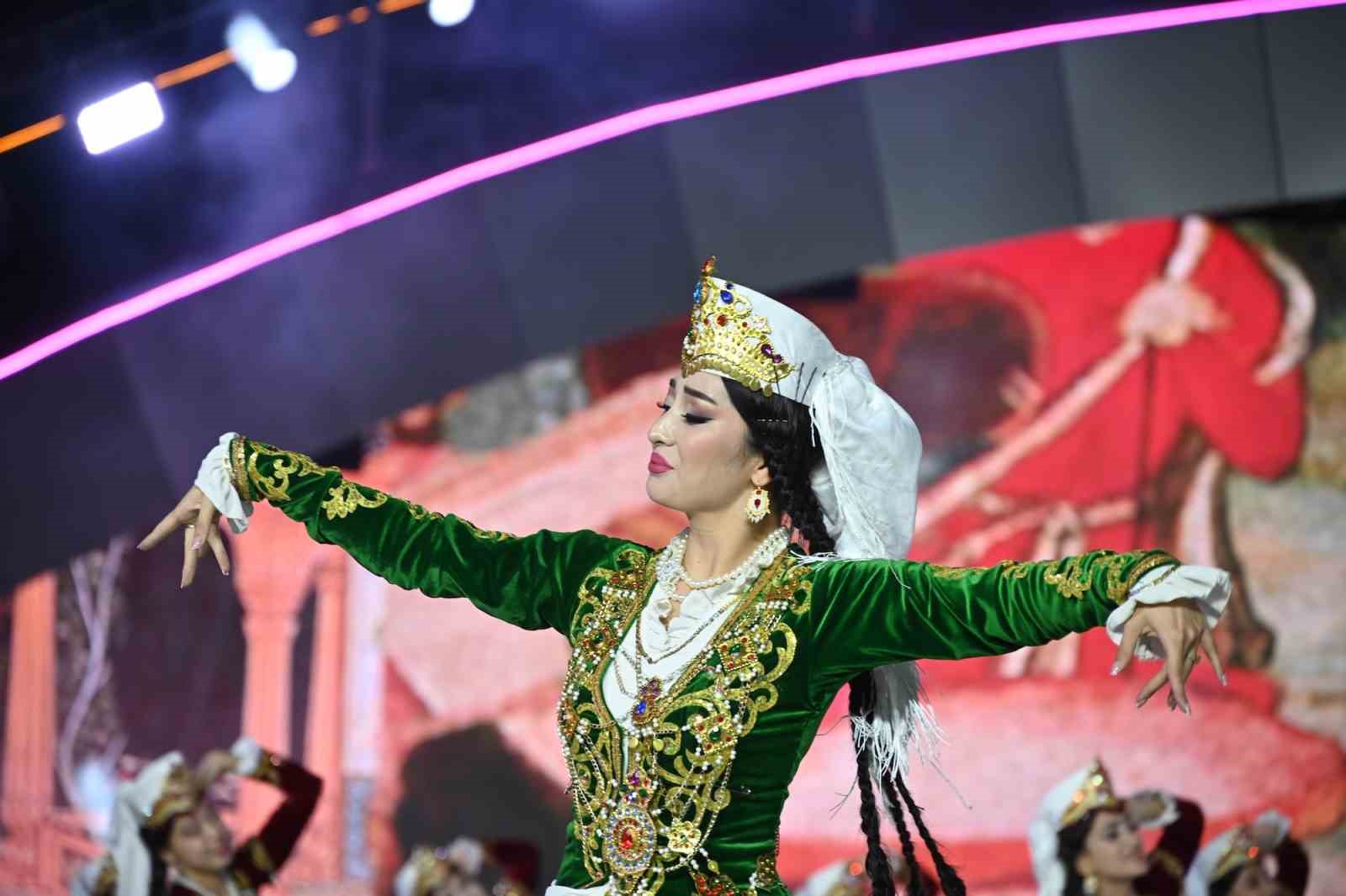 Türk Dünyası Kültür Başkenti Andican’da görkemli açılış