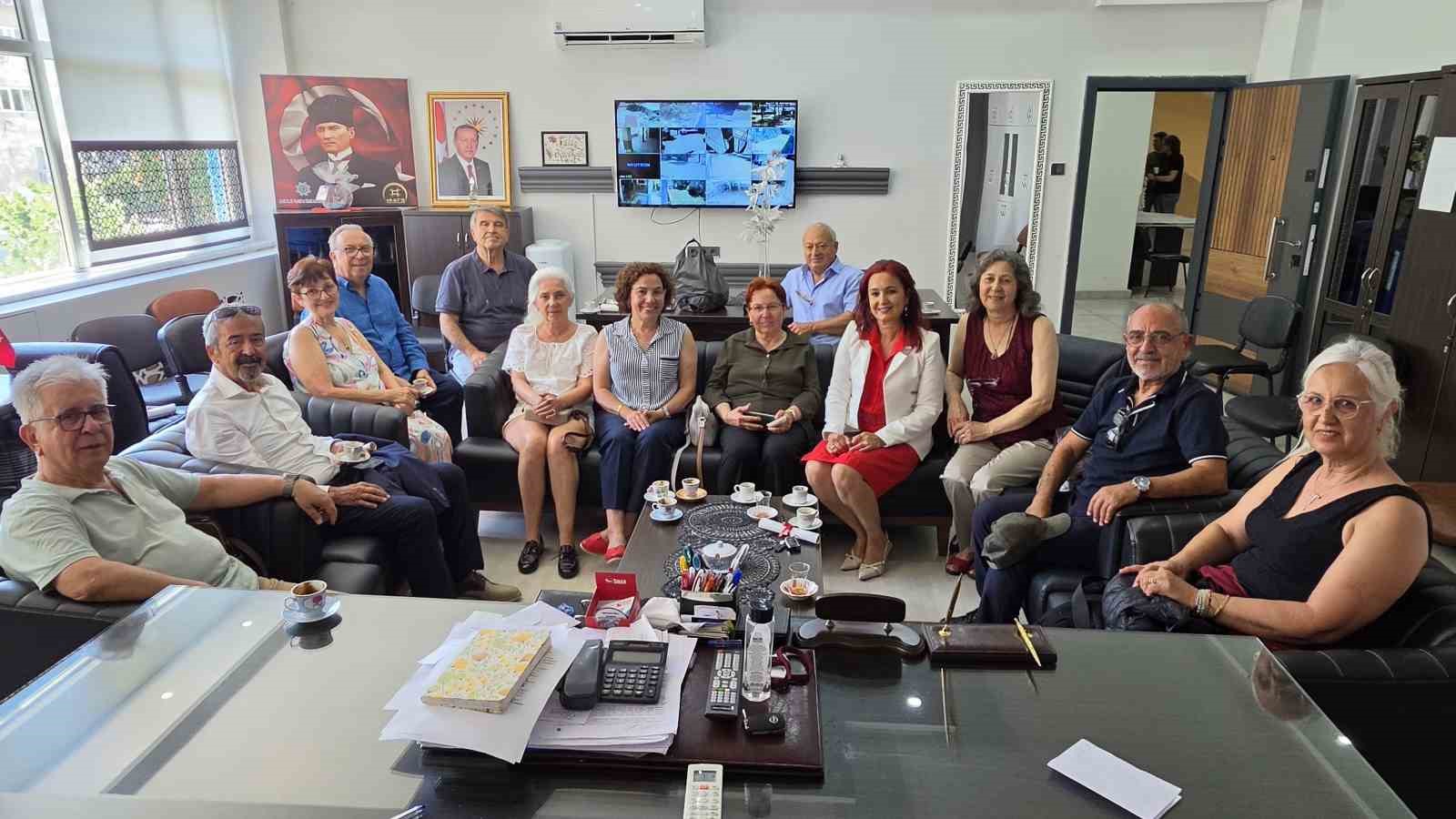 İlk mezunlar yarım asır sonra buluştu
