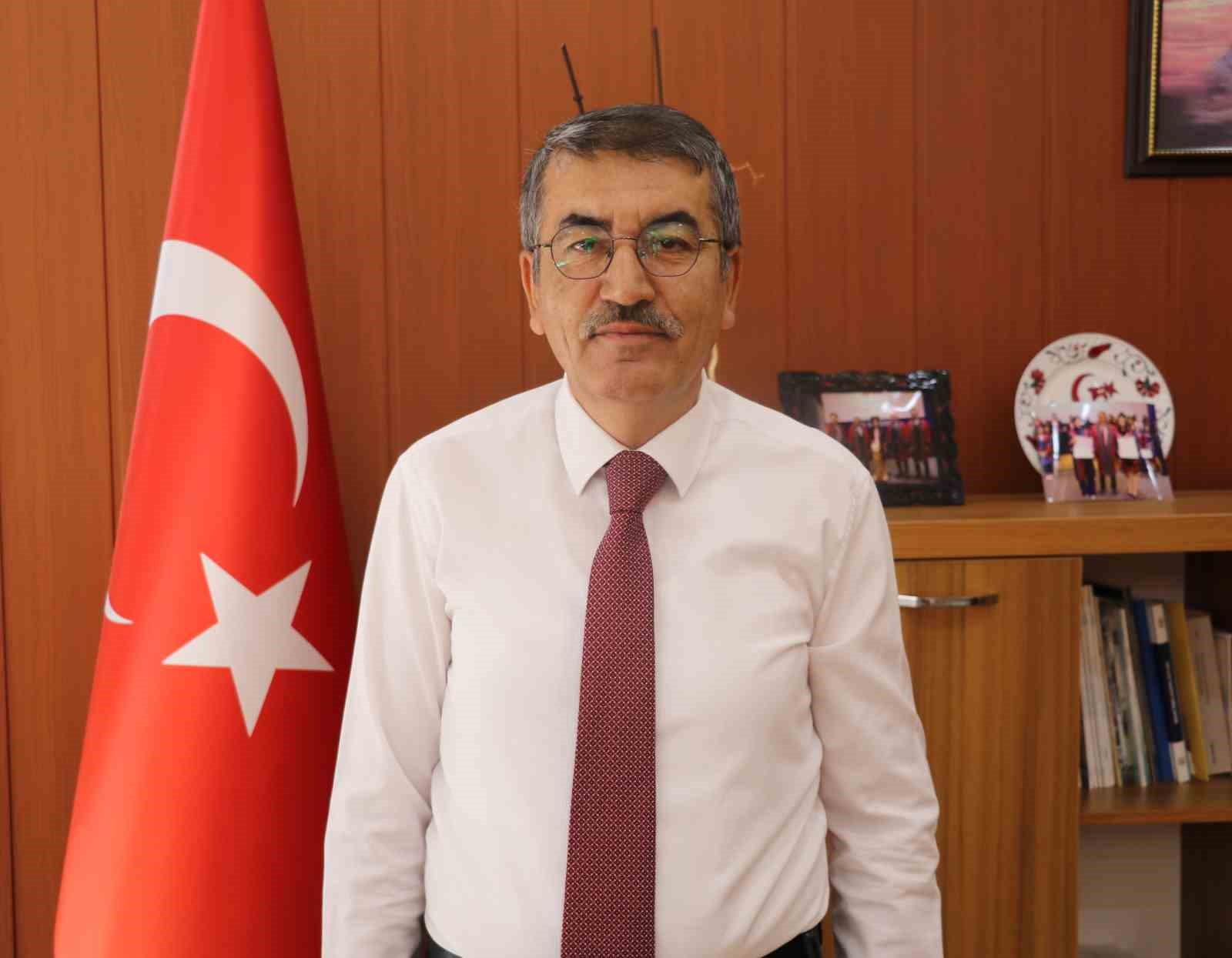 Uzmanı açıkladı: "Eğitim ve kariyer planları evlilik yaşını artırdı, kredi yaşı 35 olabilir"