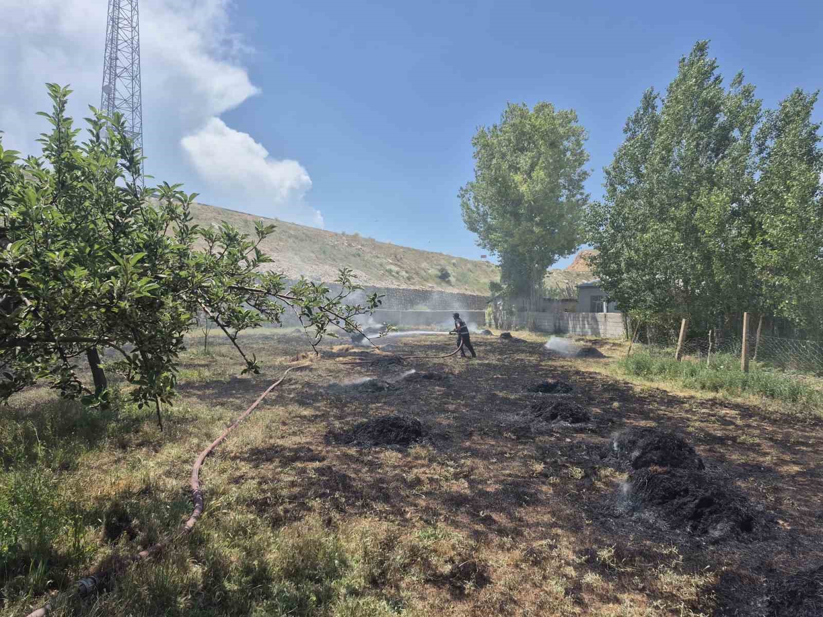 Erciş’te bahçe yangını korkuttu