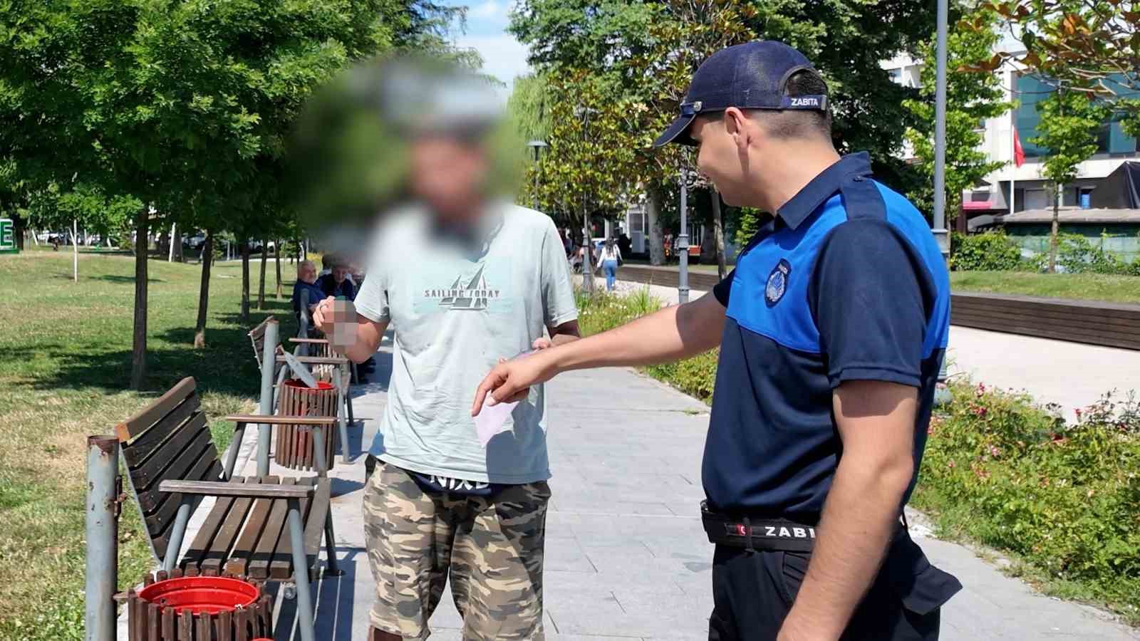 Ceza yedi "Sigarayı bıraktım" diyerek paketi çöpe attı