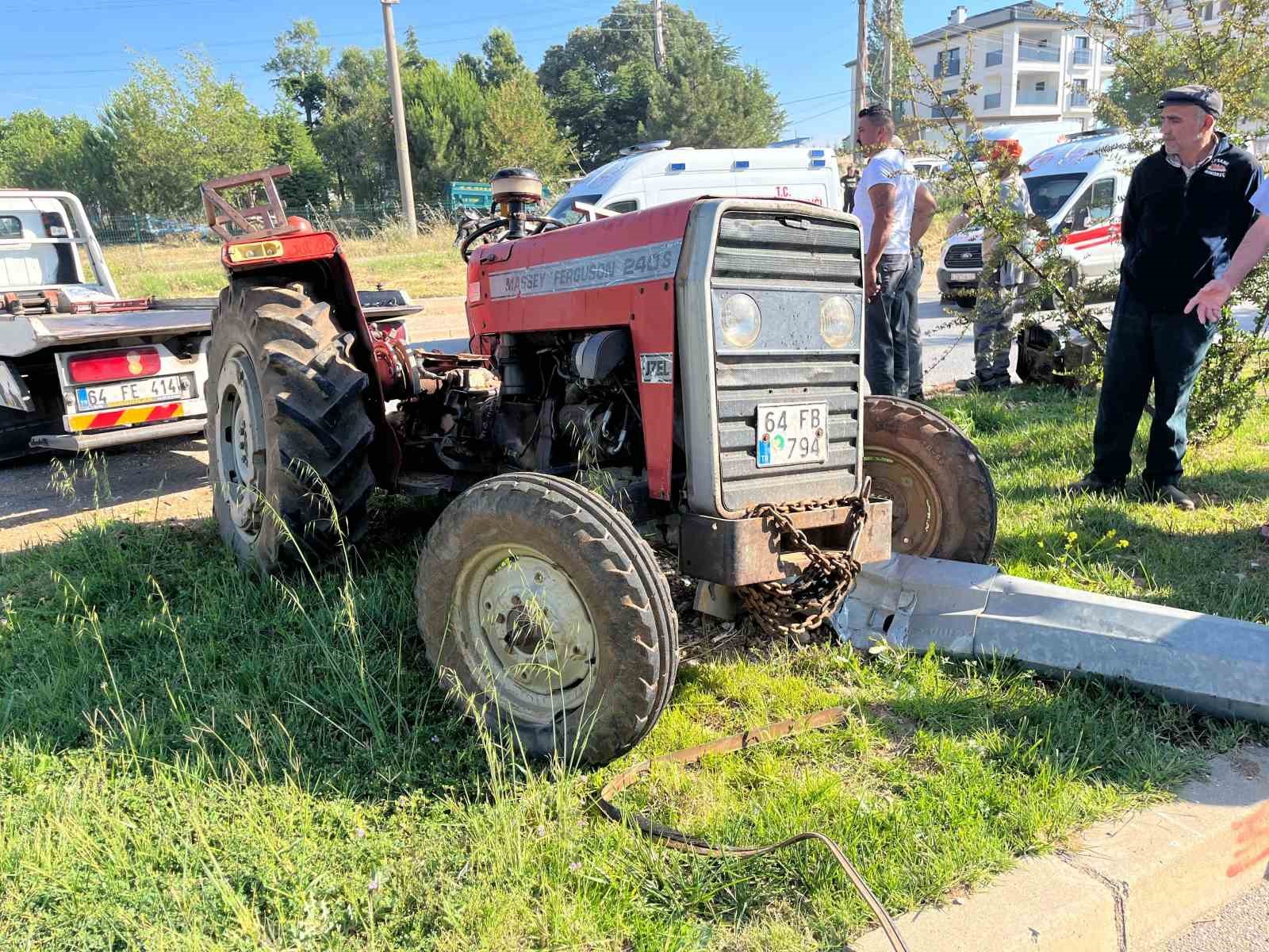 Uşak’ta meydana gelen trafik kazasında 4 kişi yaralandı