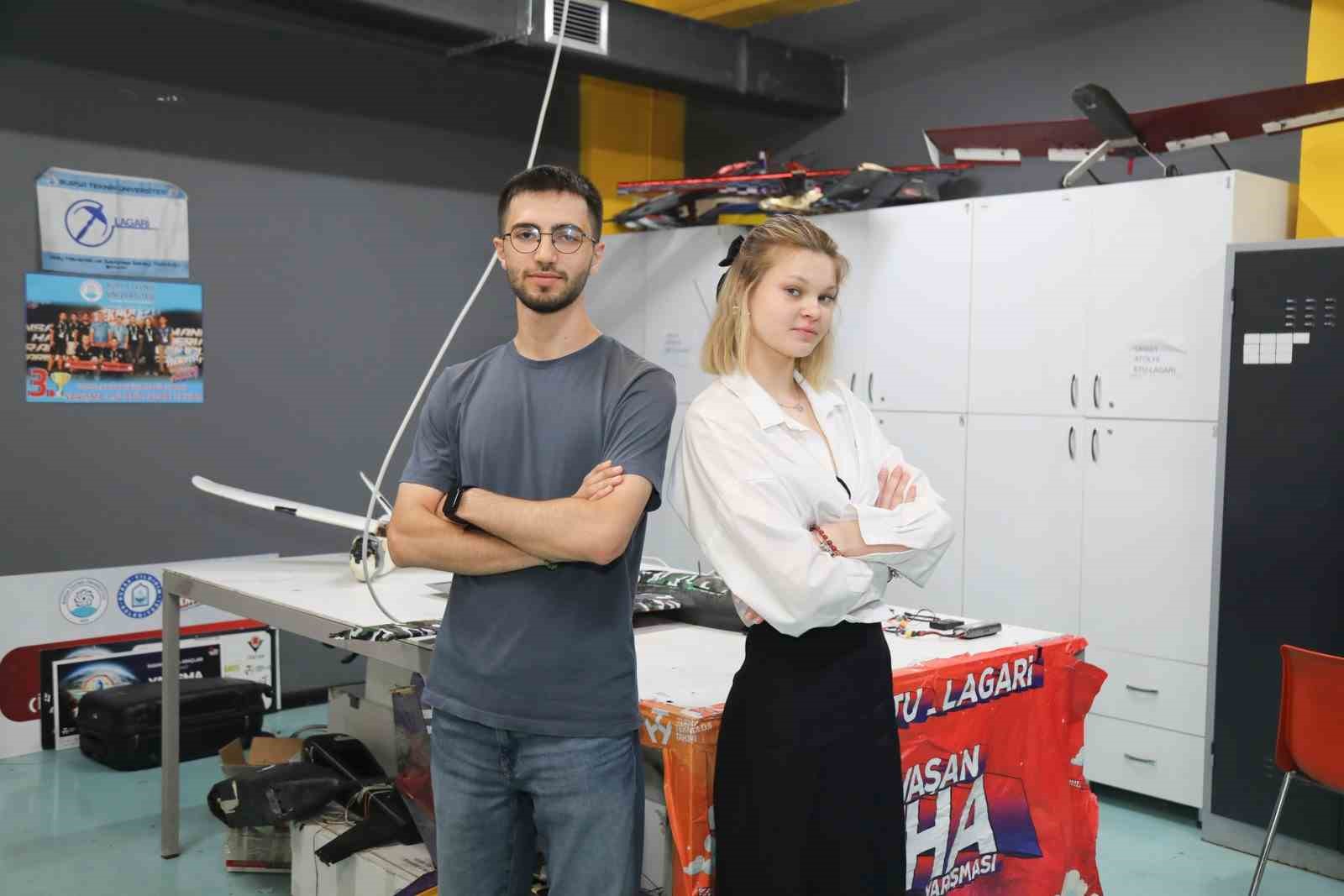 Bursalı öğrenciler, İHA yarışmasında dünya üçüncüsü oldu