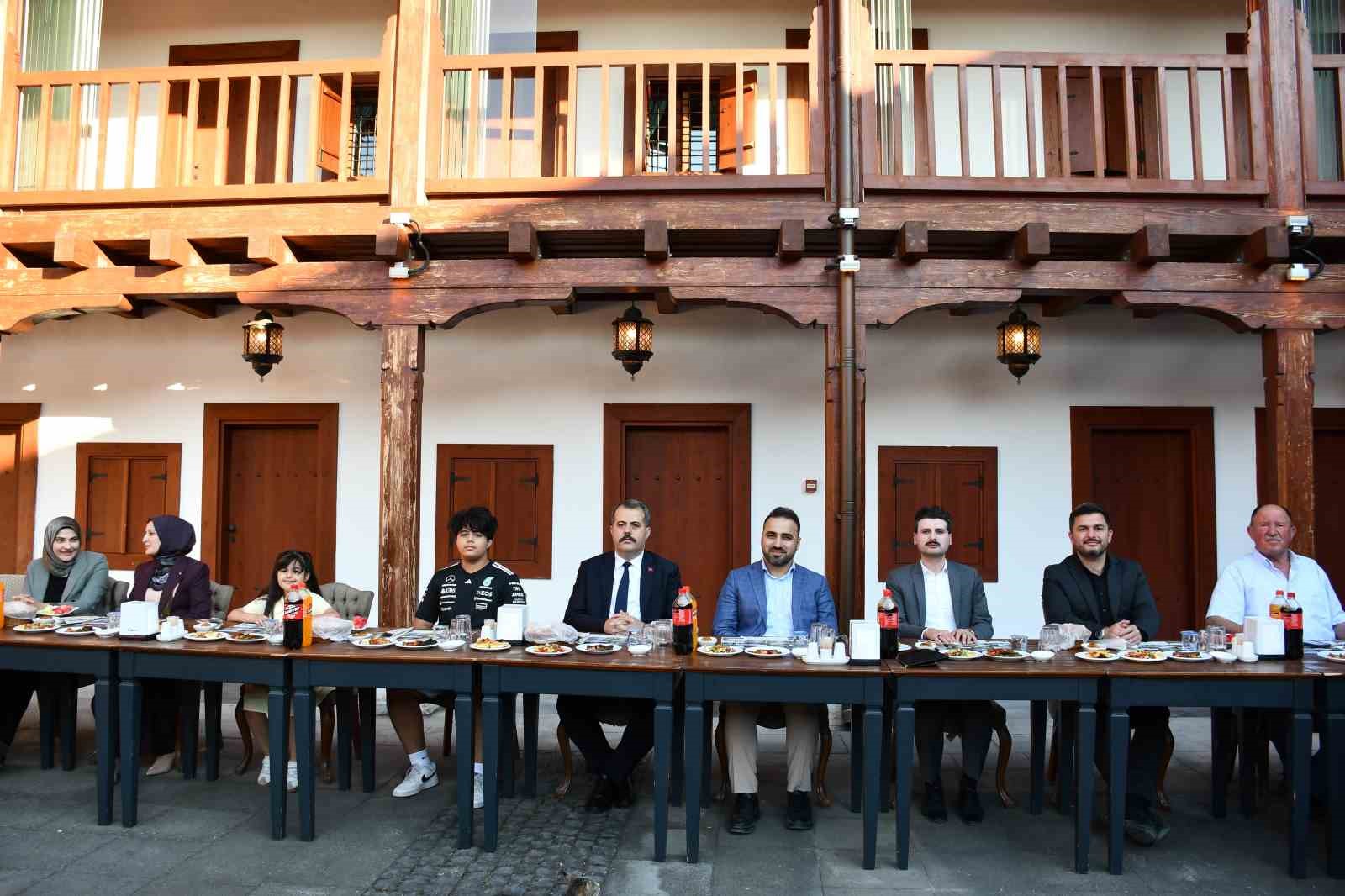 Kaymakam Kaya’ya veda programı