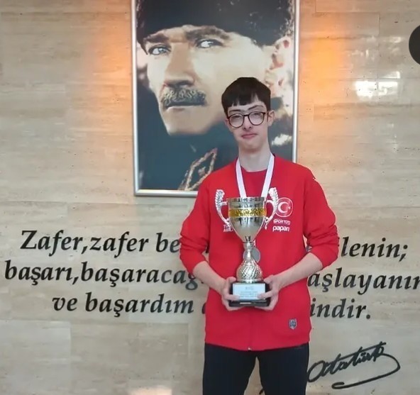 Mete Gazoz’dan ilham aldı, dünya ikincisi oldu