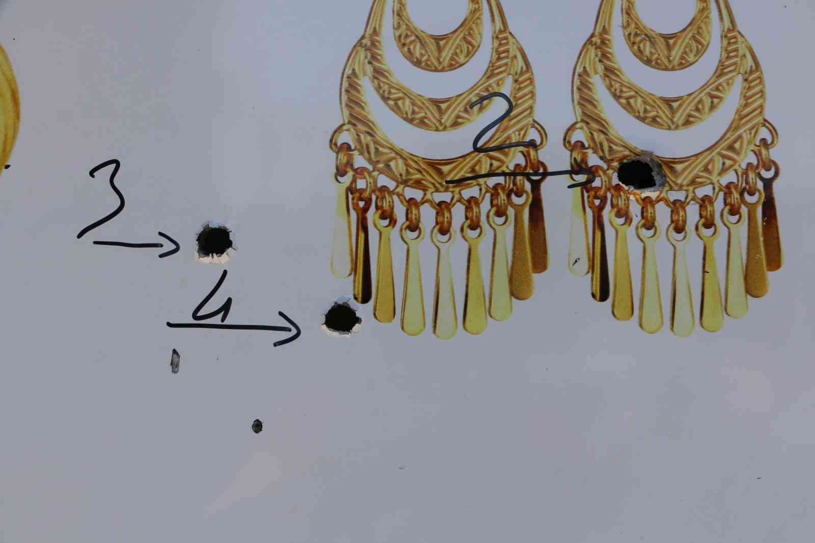 Diyarbakır’da kuyumcuya 16 el ateş edildi