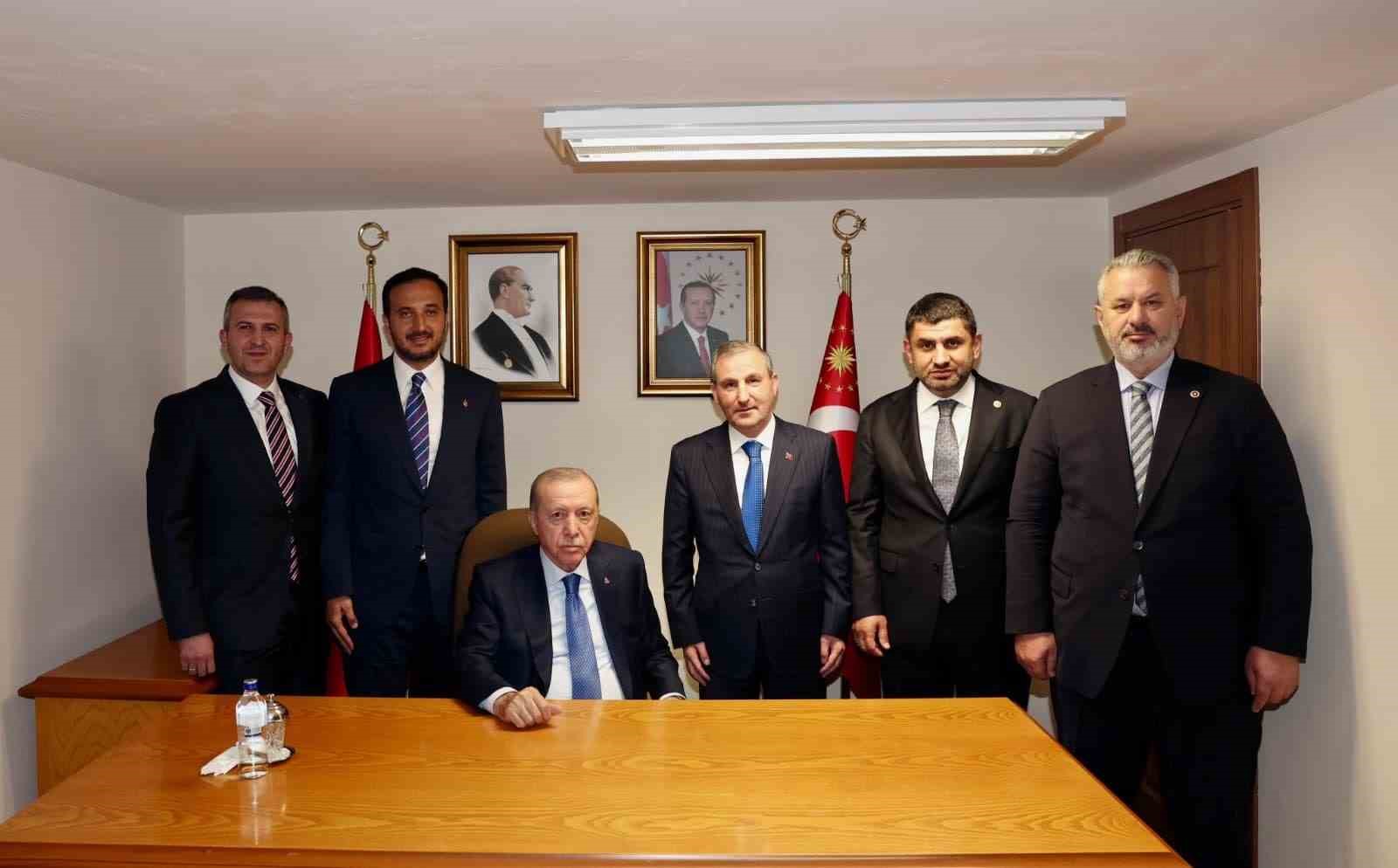 Cumhurbaşkanı Erdoğan Başkan Ali Tombaş’ı kabul etti
