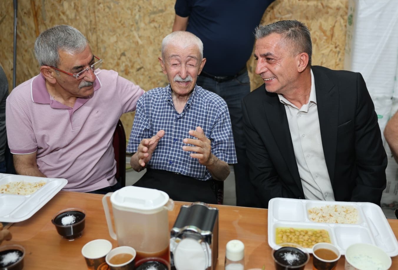Başkan Şimşek, oruç açma programına katıldı