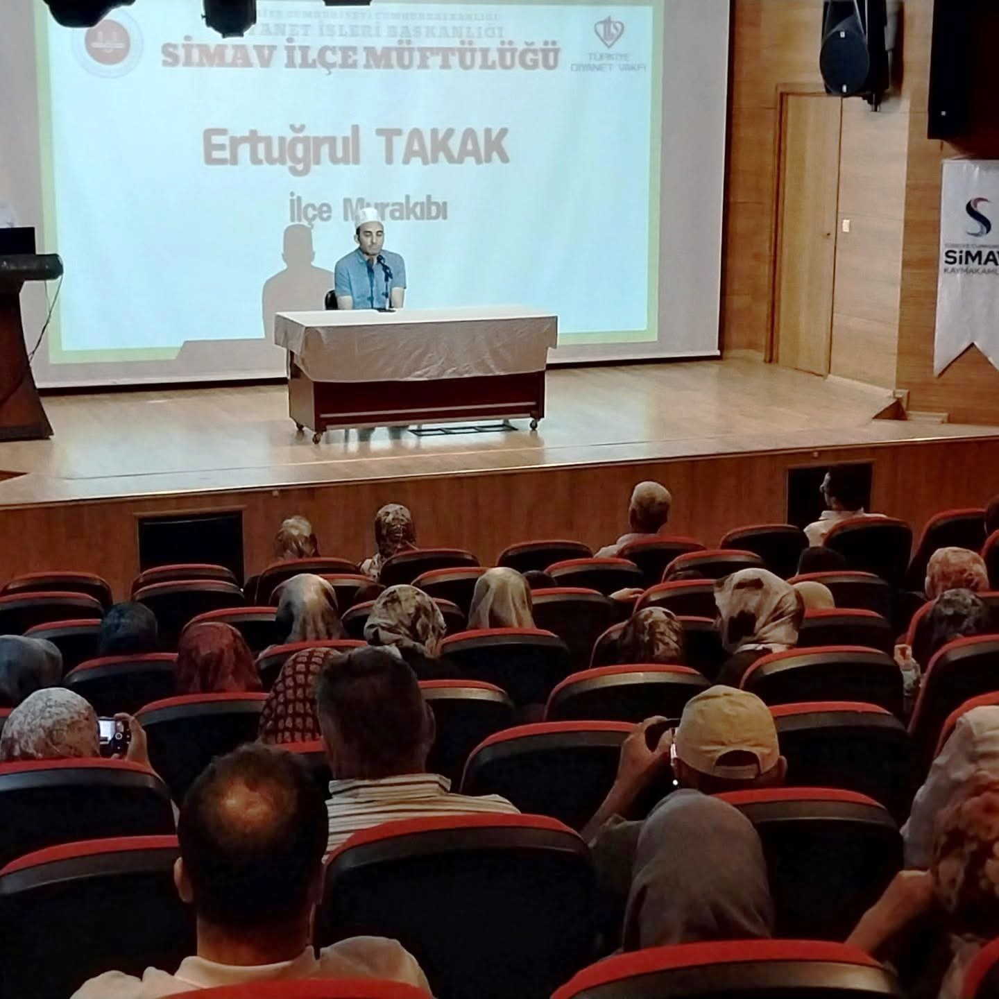 Simav’da Kur’an Eğitim Merkezleri tanıtım toplantısı düzenlendi