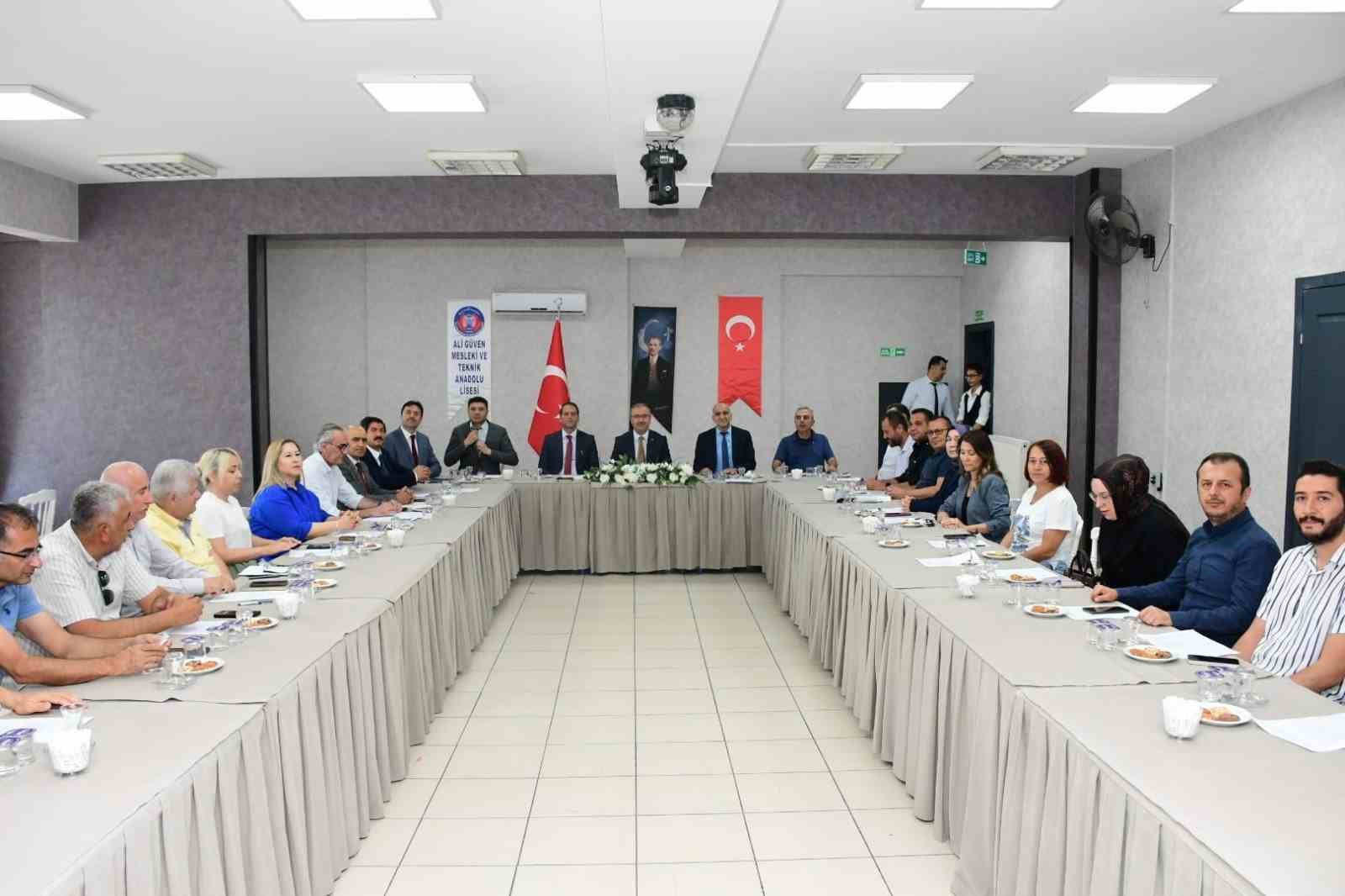 Rehberlik ve Psikolojik Danışma Hizmetleri İl Yürütme Komisyonu toplantısı gerçekleşti
