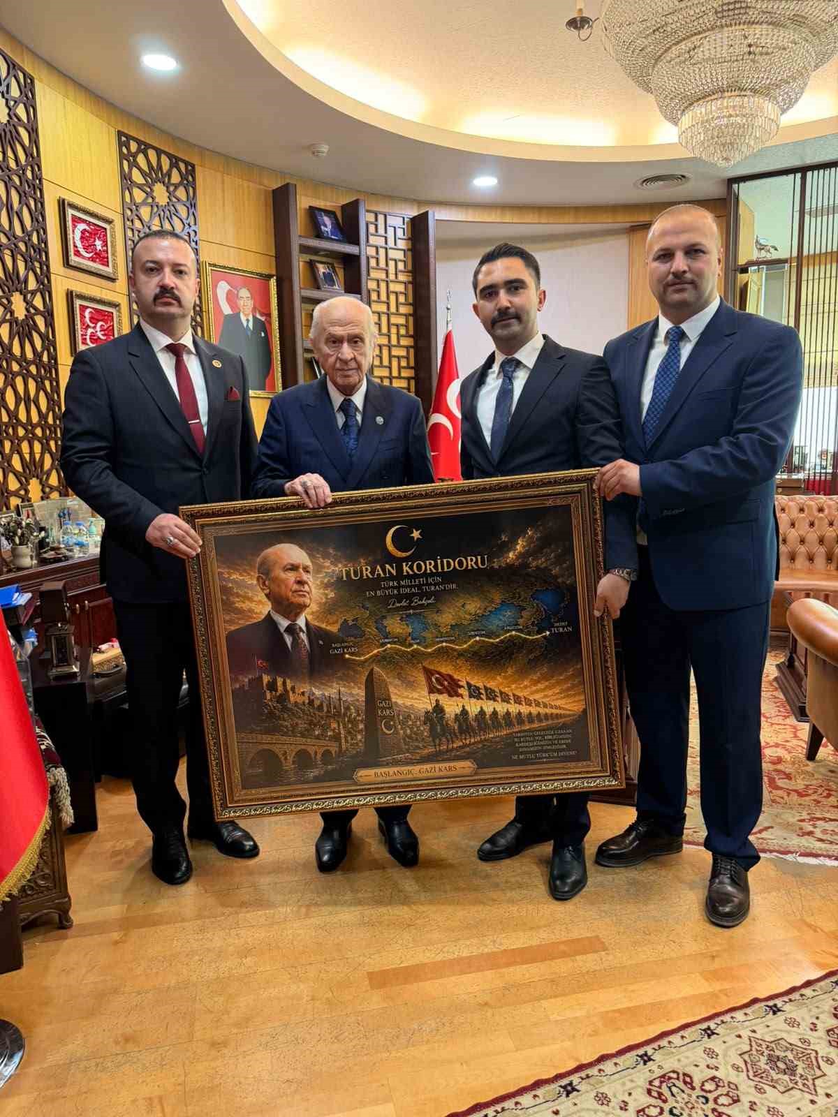 Ülkü Ocakları İl Başkanı Emirler’den MHP lideri Bahçeli’ye ziyaret