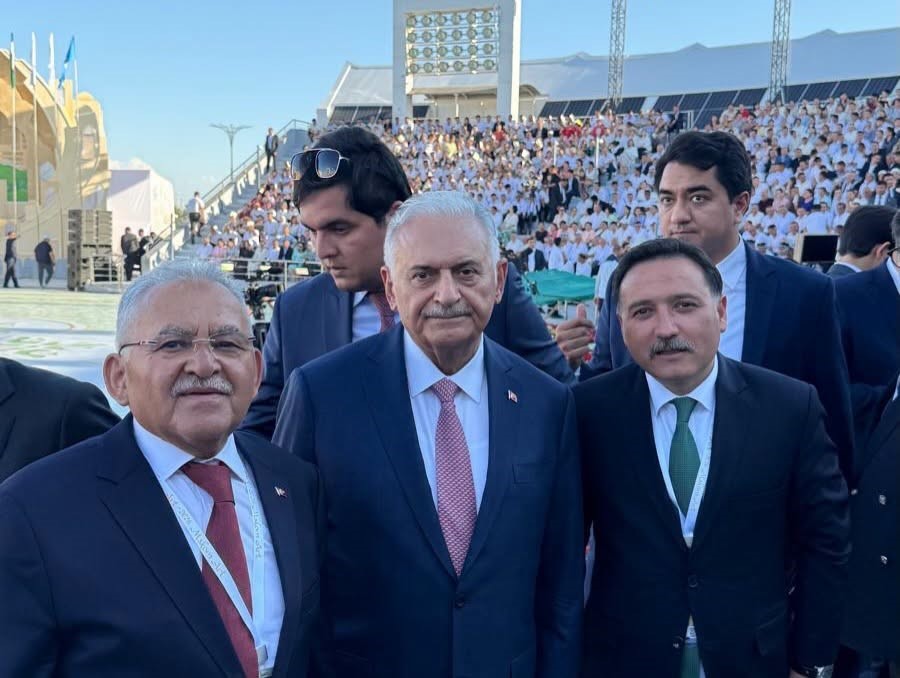 Başkan Büyükkılıç ve Vali Çiçek, Özbekistan’da onur konuğu olarak Kayseri’yi temsil etti