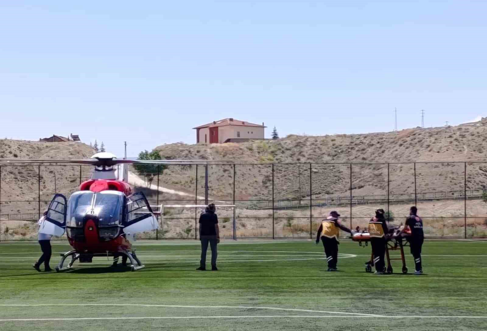 Ülseratif kolit hastası hava ambulansıyla Malatya’ya sevk edildi