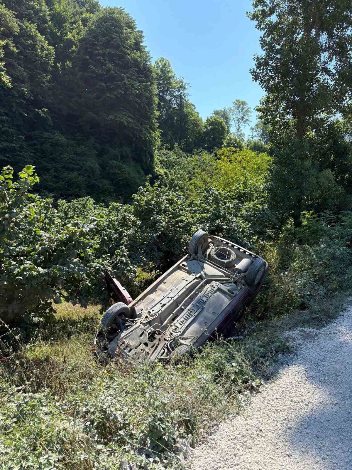 Takla atan otomobilden sağ çıktı