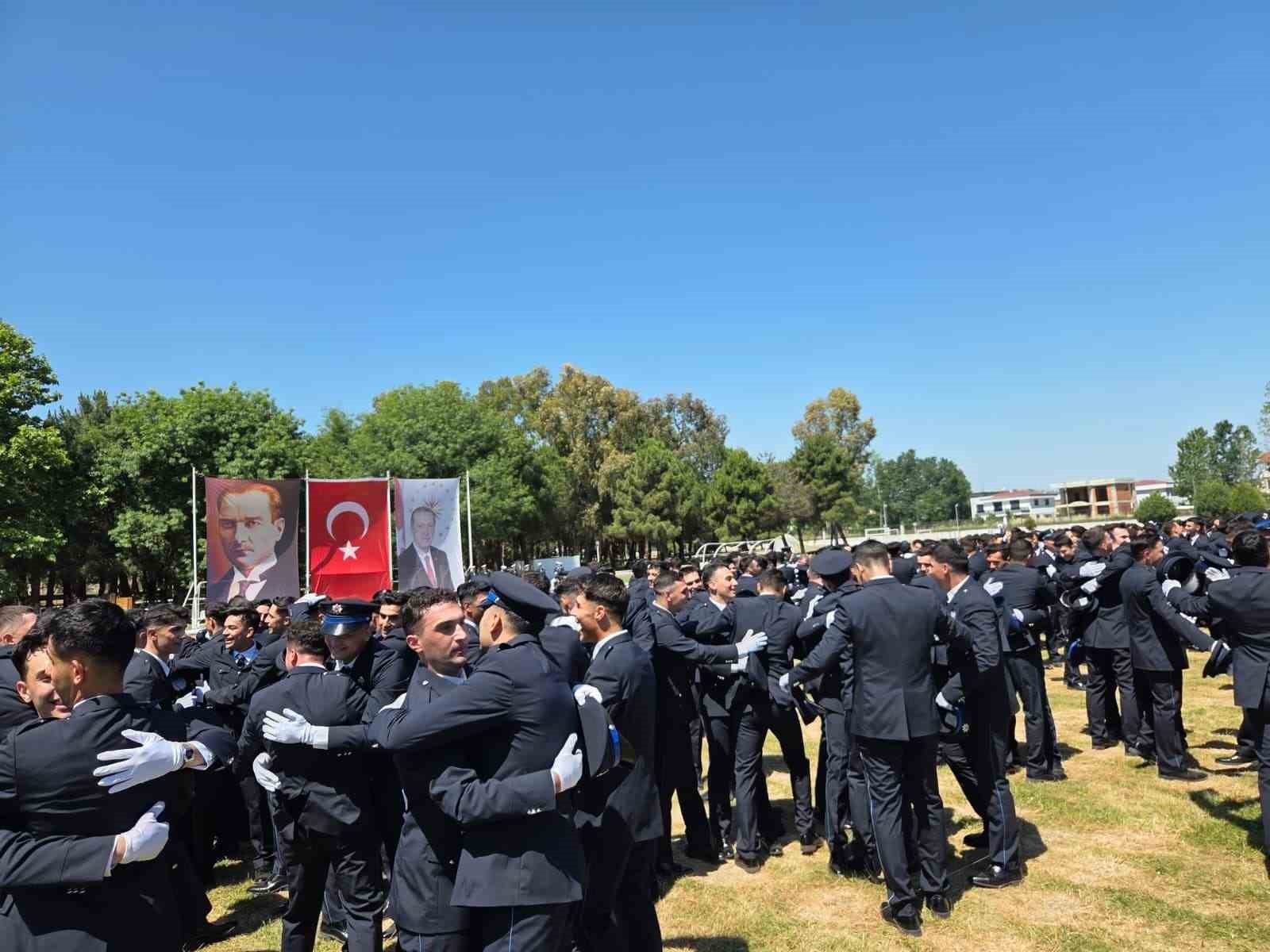 Emniyet teşkilatına Samsun’dan 380 taze kan