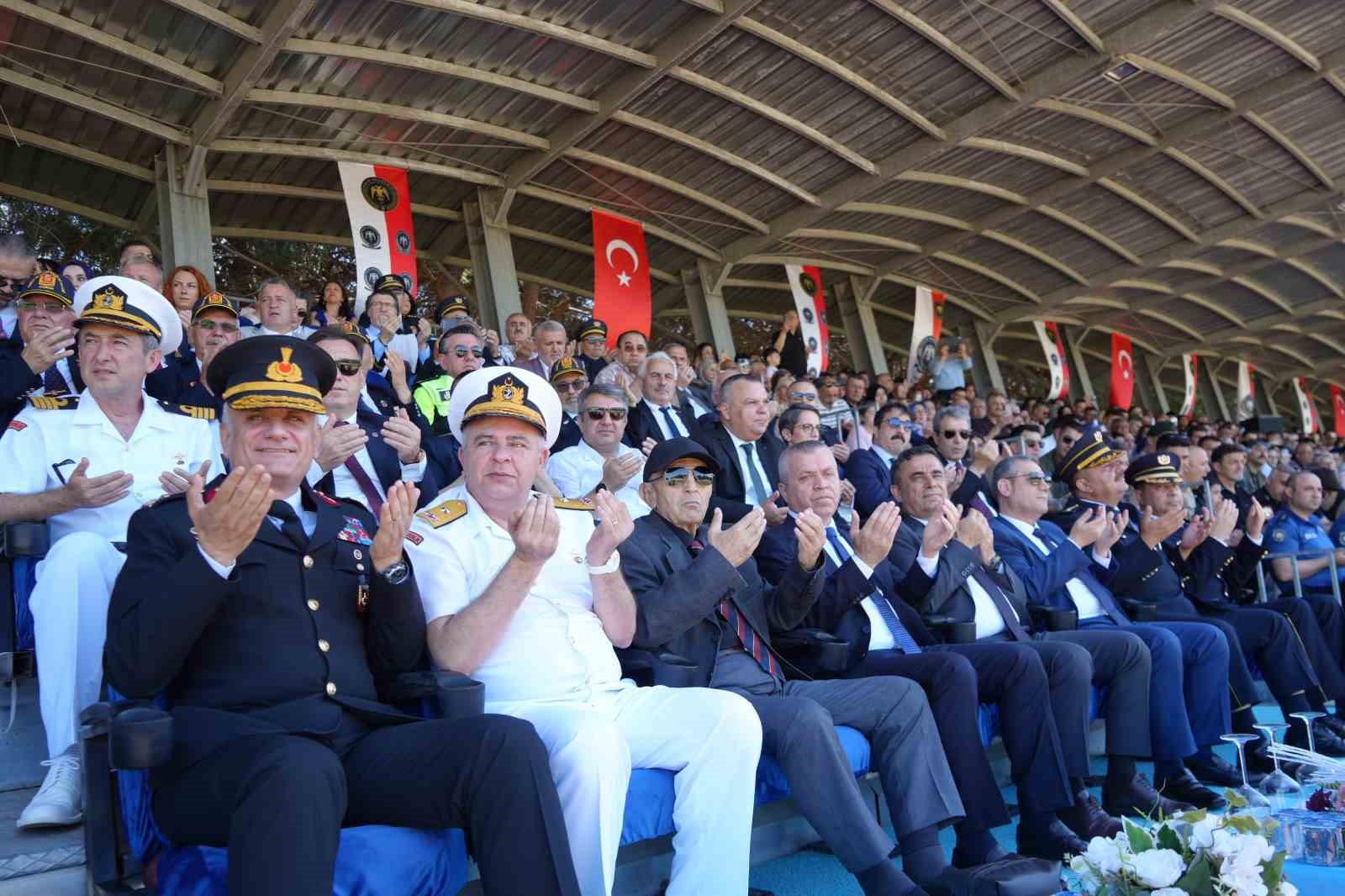 Emniyet teşkilatına Samsun’dan 380 taze kan