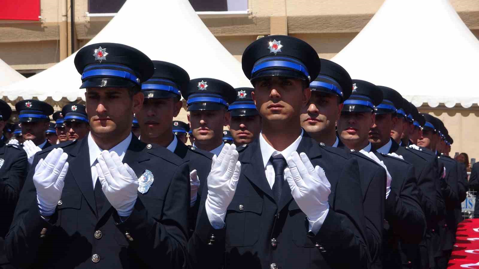 Bursa POMEM’de 32. dönem mezuniyet coşkusu