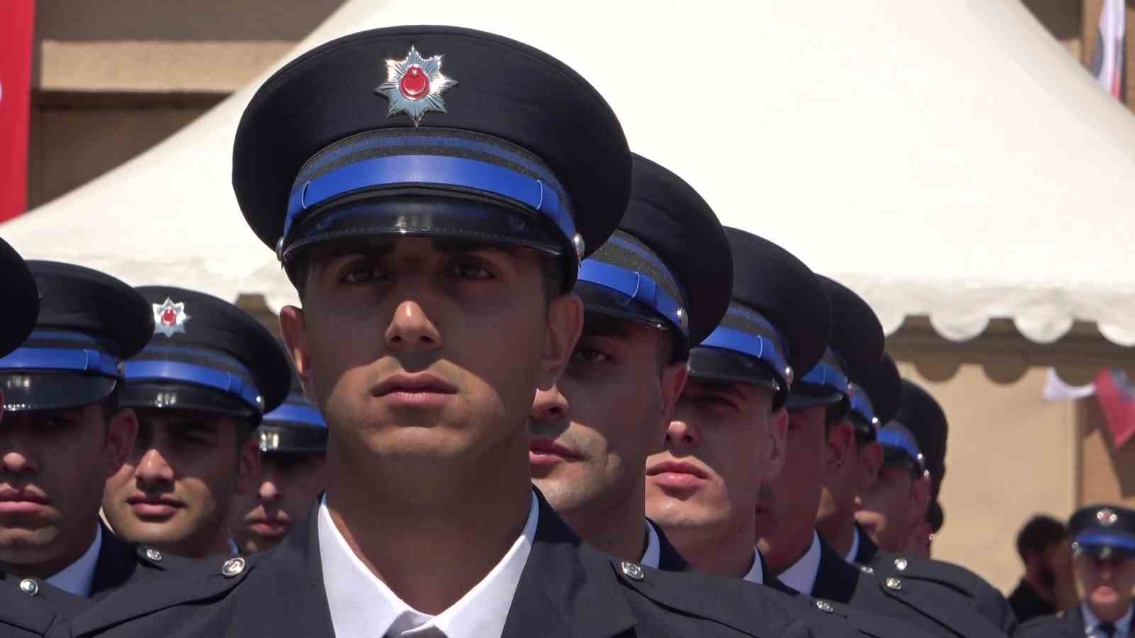 Bursa POMEM’de 32. dönem mezuniyet coşkusu