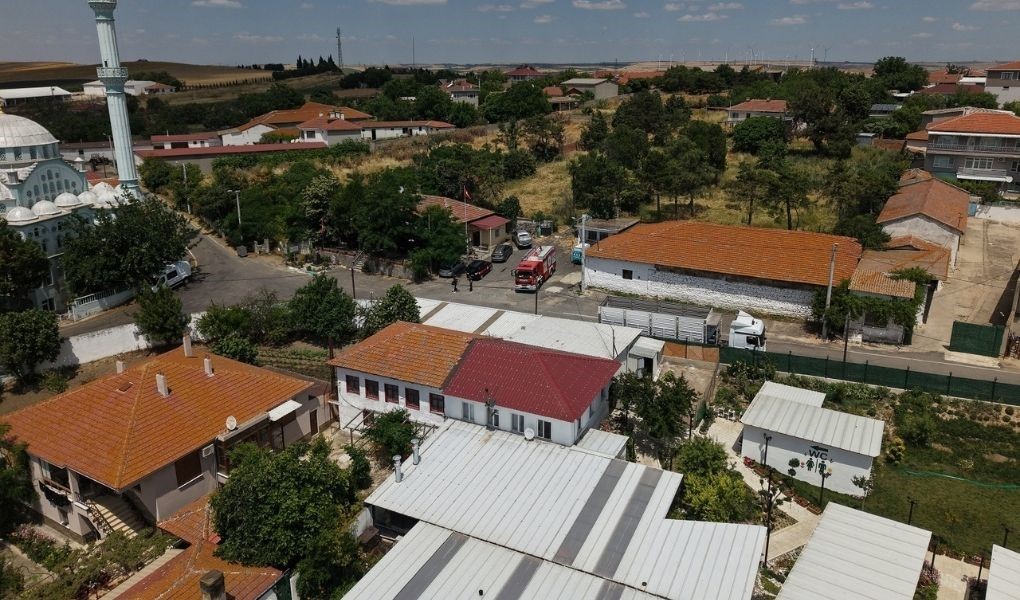 Tekirdağ’da yangın riskine karşı 6 noktada mobil itfaiye istasyonu kuruldu