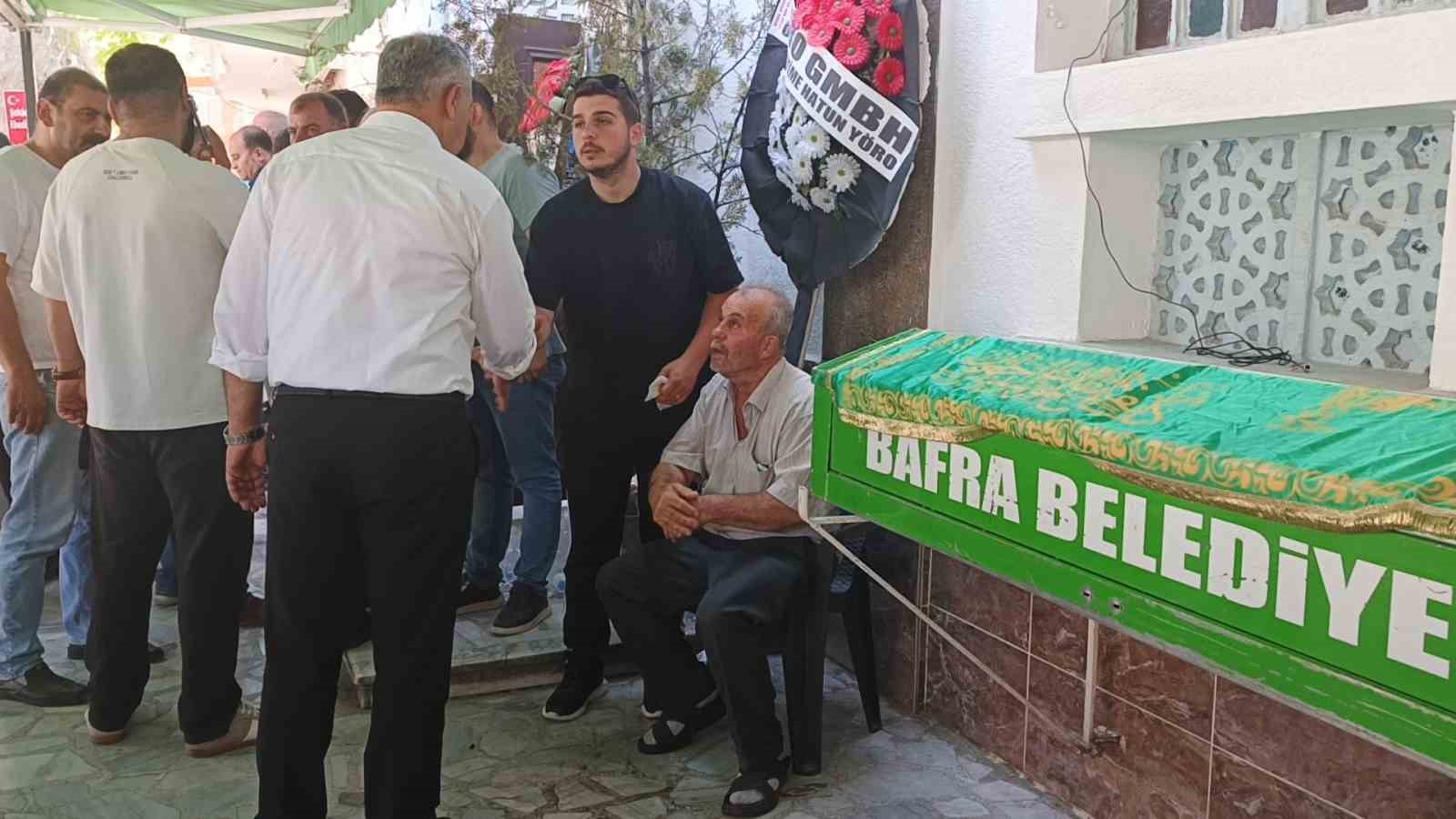 Derbent Barajı’nda ölü bulunan 2 çocuk annesi kadın, son yolculuğuna uğurlandı