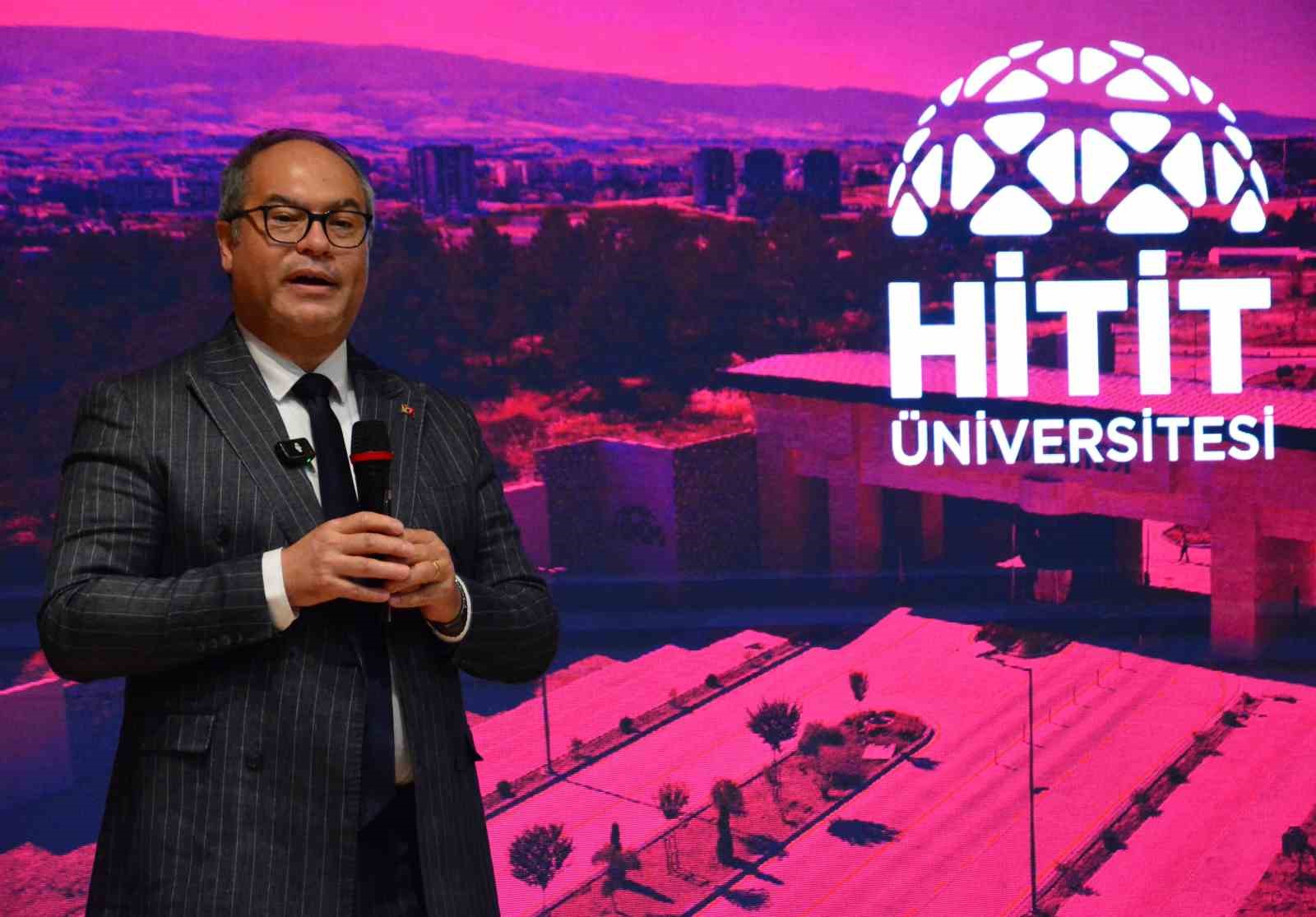 Hitit Üniversitesinde rehber öğretmenlere ’geleceğin meslekleri’ anlatıldı