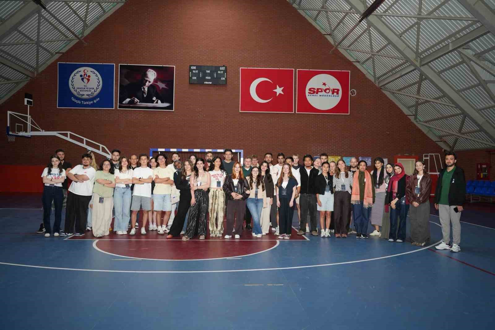 4 ülkeden 50 gencin Ovacık’ta gökyüzü ve bilim buluşması