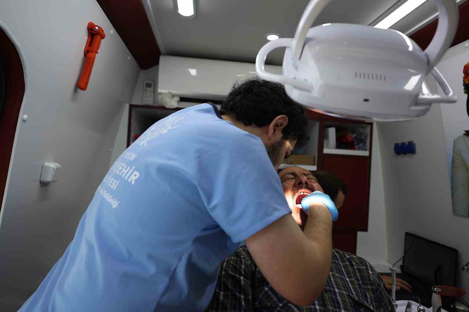 Mobil Ağız ve Diş Sağlığı Klinikleri Çine’de vatandaşlarla buluştu