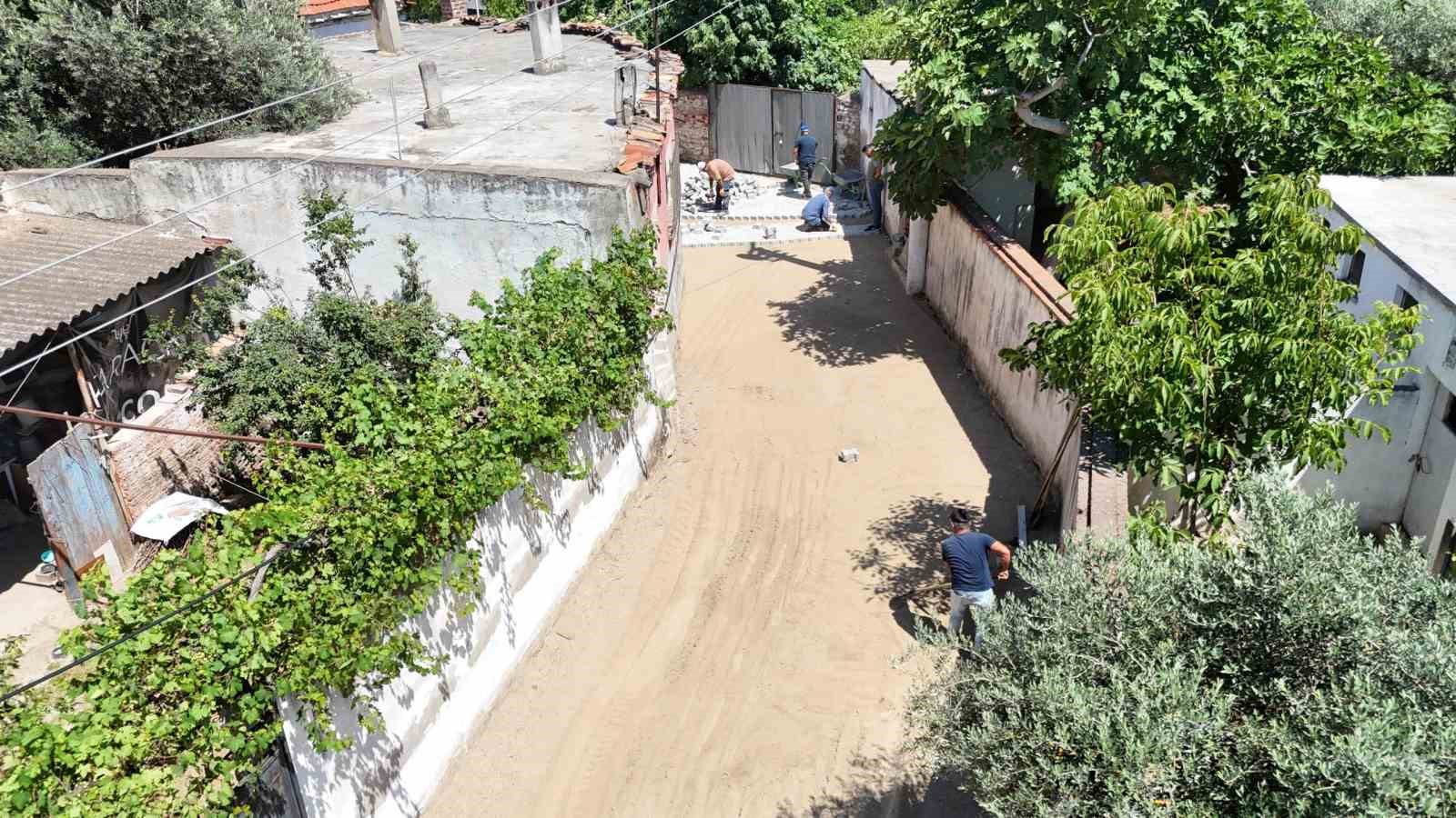 Nazilli Belediyesi’nden 41 noktada eş zamanlı yol seferberliği