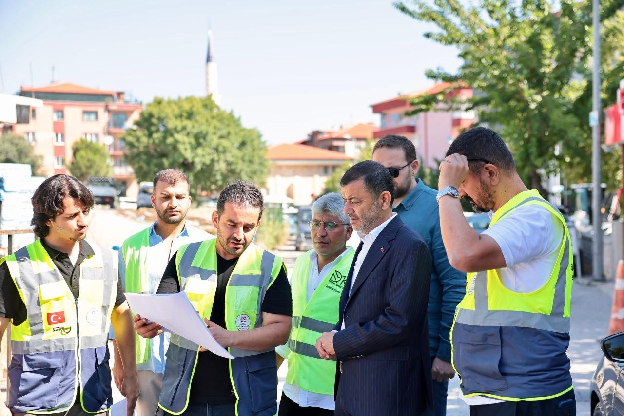 Başkan Çavuşoğlu Kınıklı’daki yatırımları yerinde inceledi