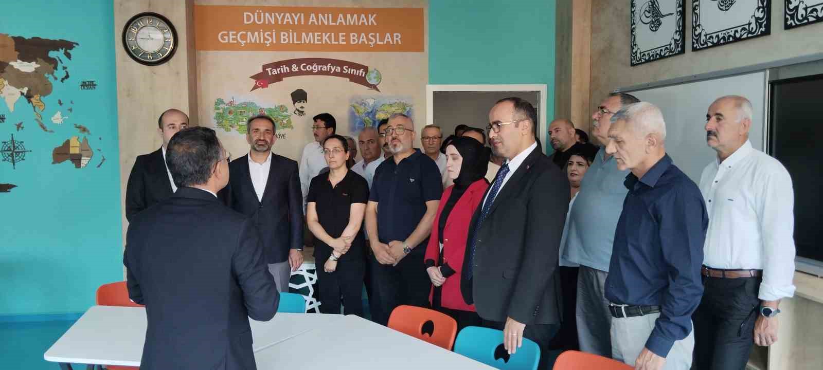 Trafik kazasında hayatını kaybeden Yağız Ali’nin adı okulunda yaşatılacak