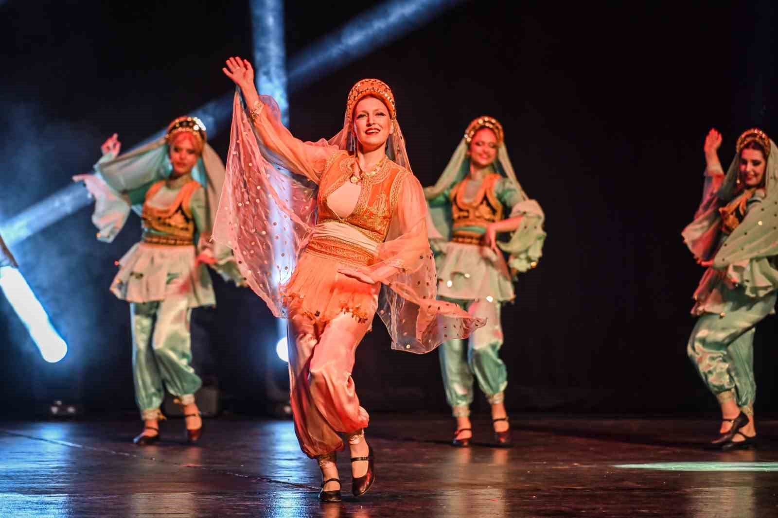 Karagöz Halk Dansları’ndan muhteşem final