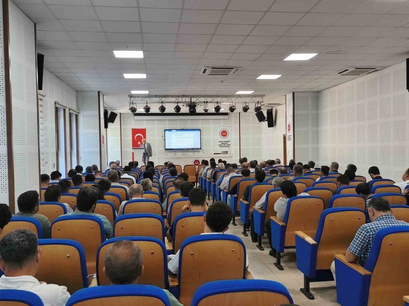 Diyanet İşleri Başkanlığı personel seminerleri Denizli’de gerçekleşti
