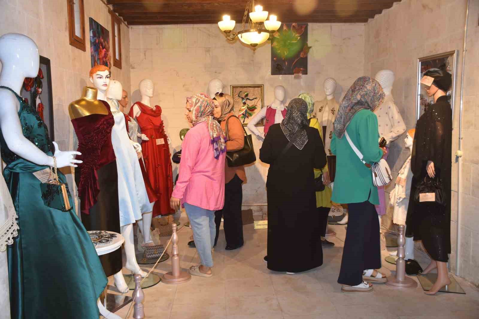 Şahinbeyli kadınların sergisi büyük ilgi görüyor