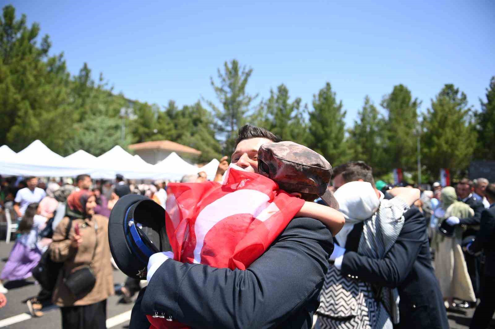 Şehit Ali Gaffar Okkan POMEM’de 32. dönem mezuniyet töreni düzenlendi