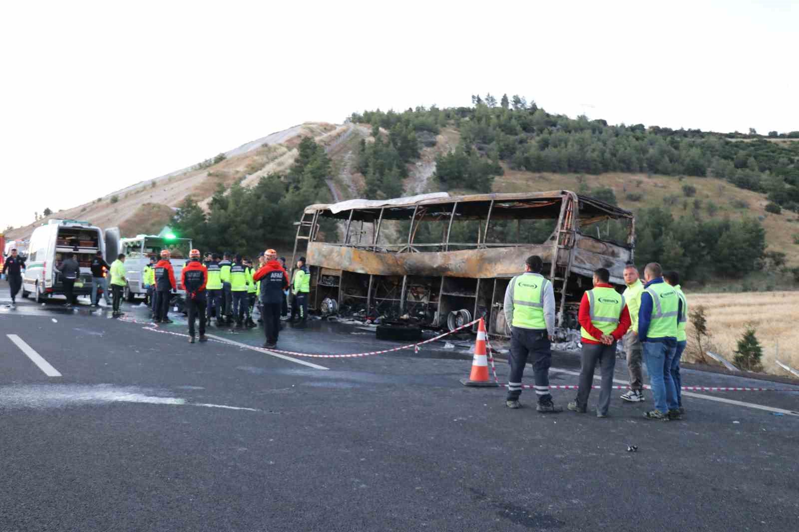 Sarayköy’deki otobüs faciasında ölü sayısı 9’a yükseldi