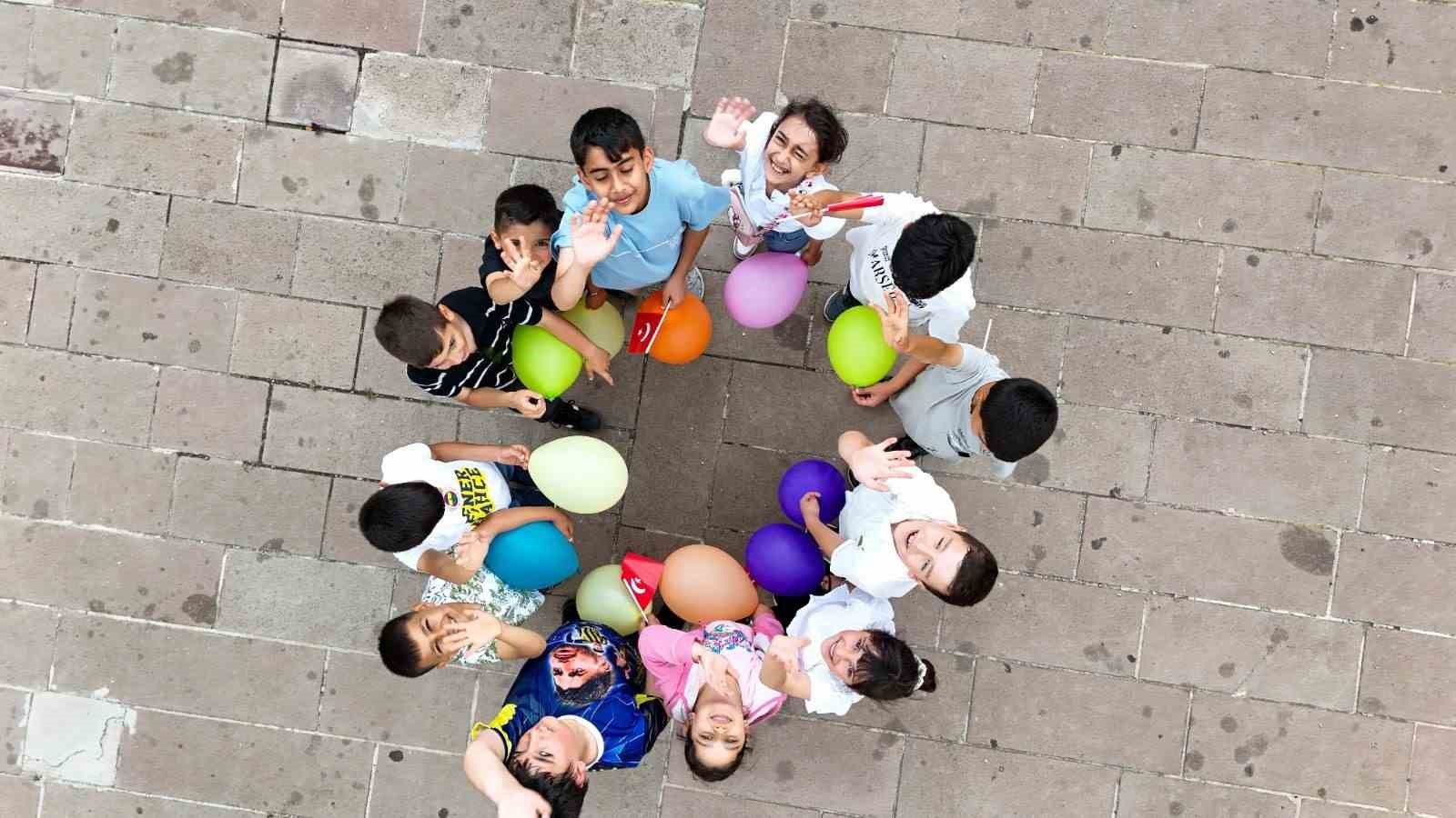 Hayaller Atölyesi’nden Hekimhan’a anlamlı fotoğraf sergisi