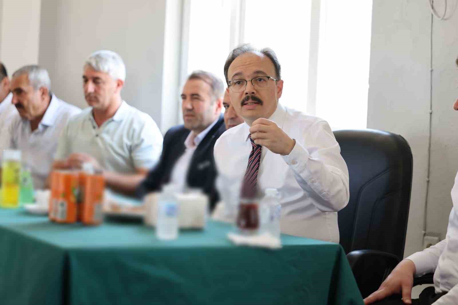 Siirt kırsalında asfalt seferberliği: 3,4 kilometrelik yol tamamlandı