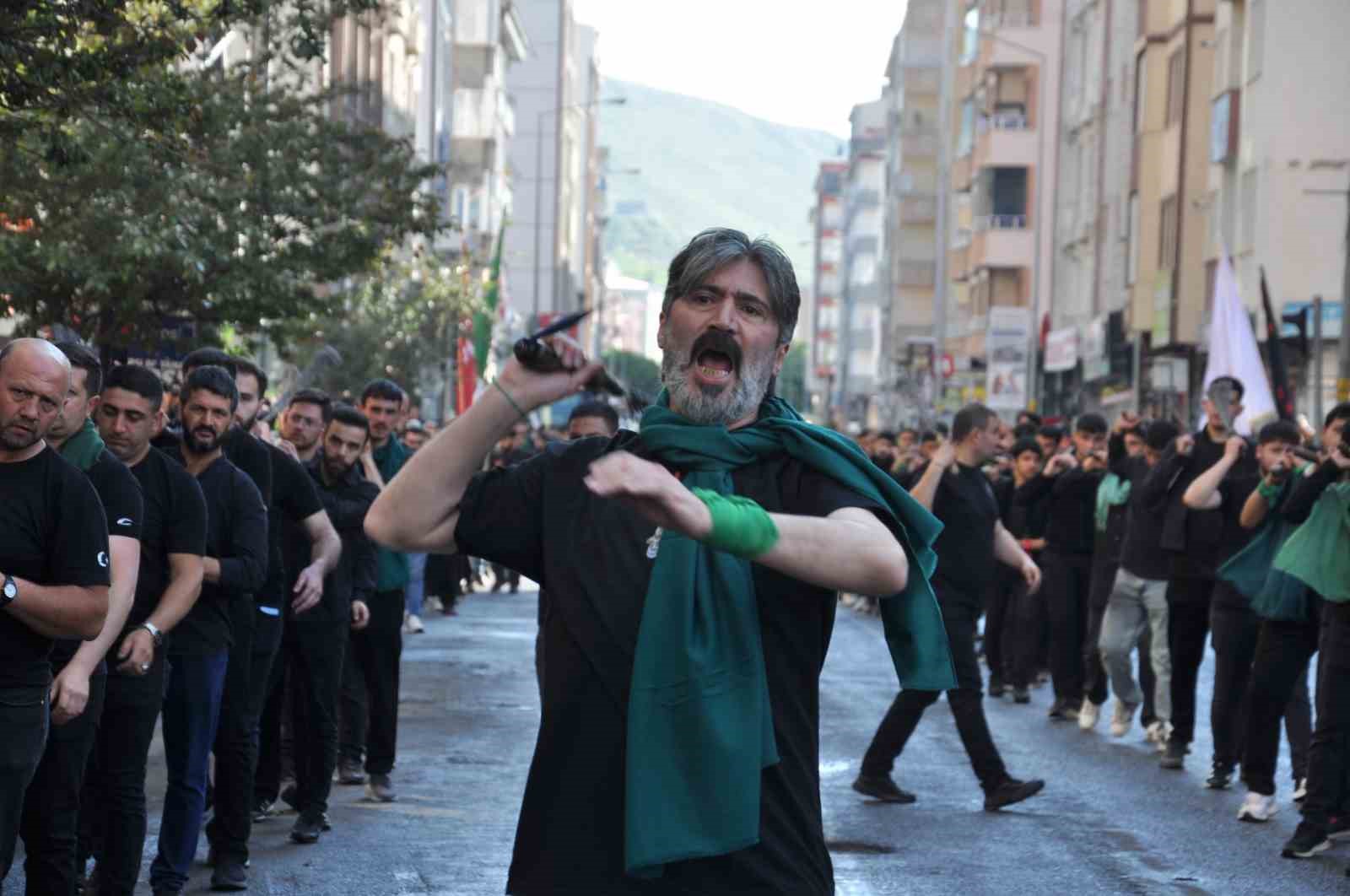 Kars’ta Kerbela şehitleri anıldı