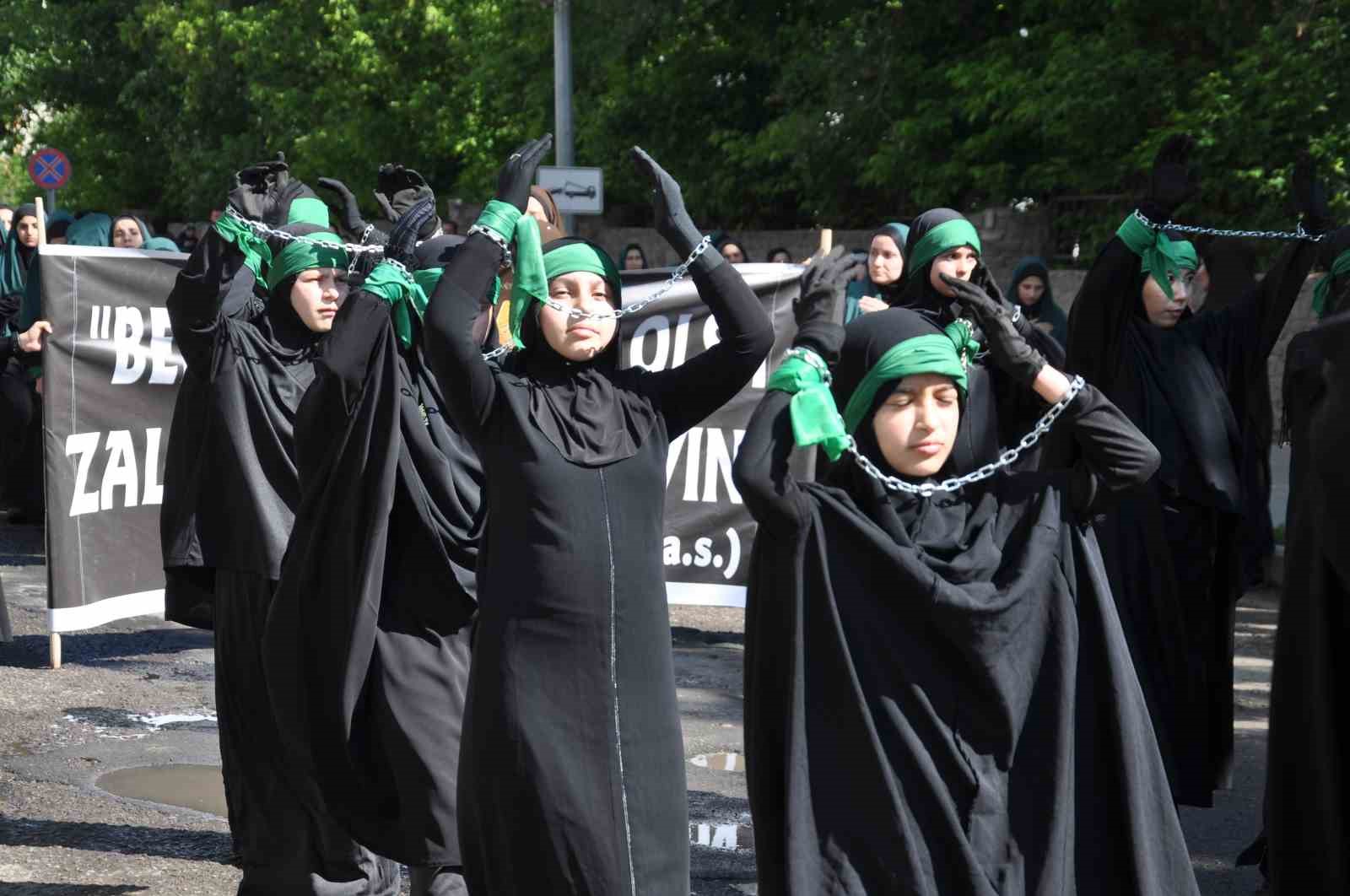 Kars’ta Kerbela şehitleri anıldı