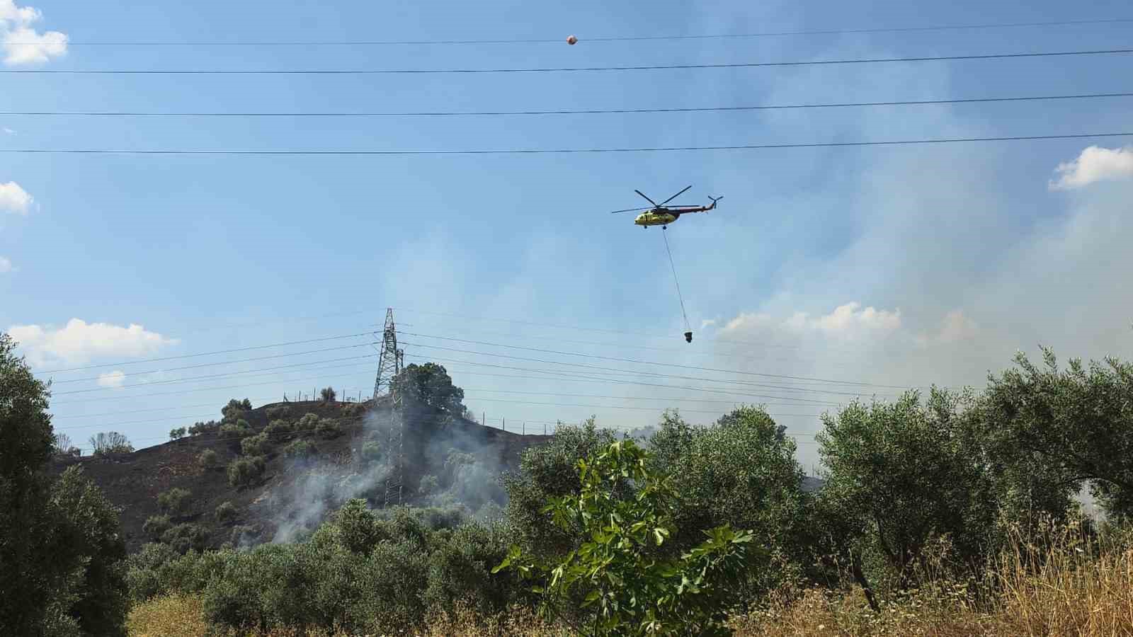 Nazilli’deki yangına 4 helikopterle müdahale ediliyor